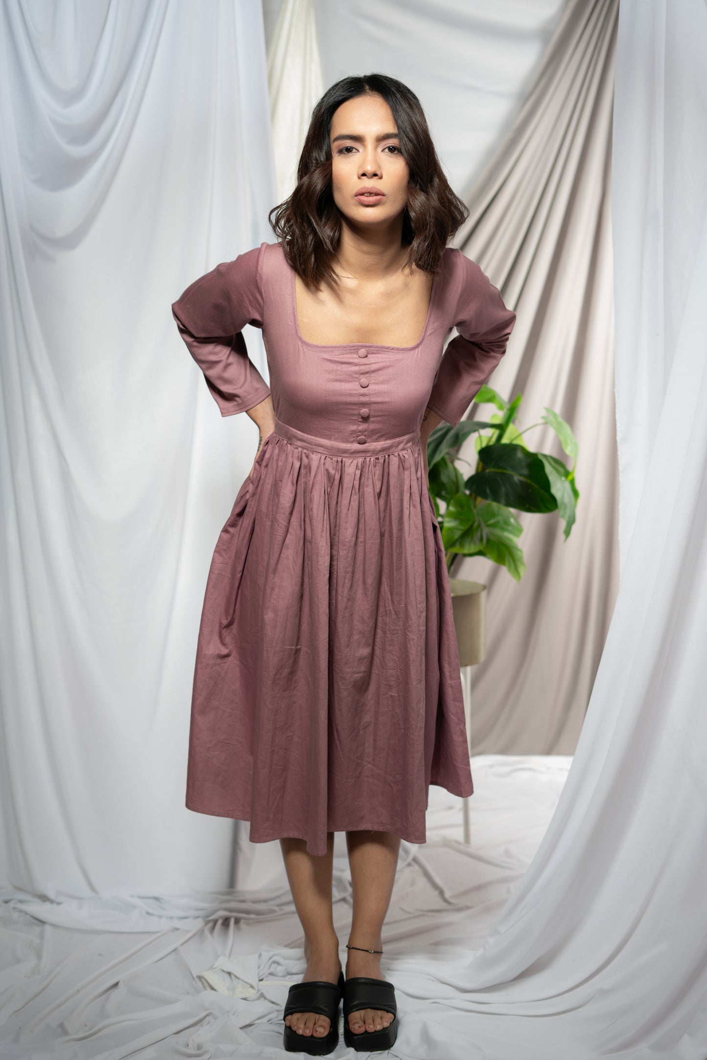 PANSY BASHFUL ROSE DRESS